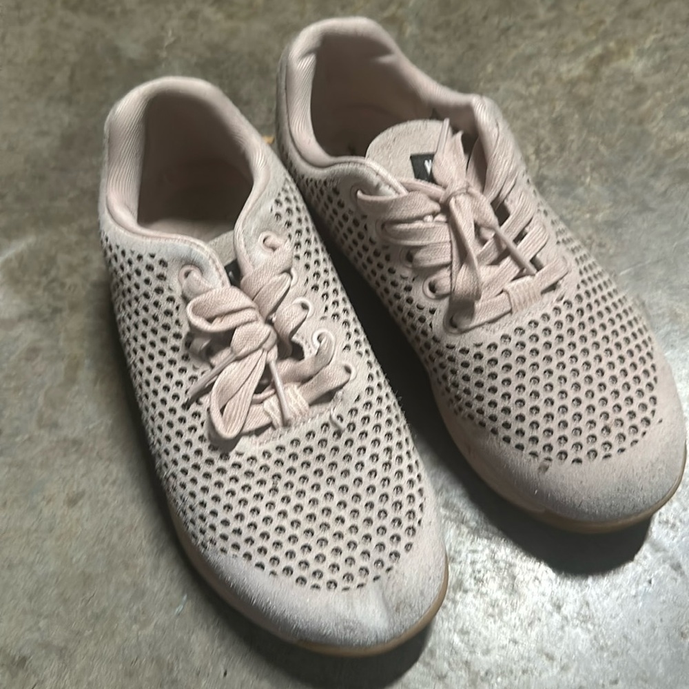 NOBULL suede trainers women’s blush size 8.5
